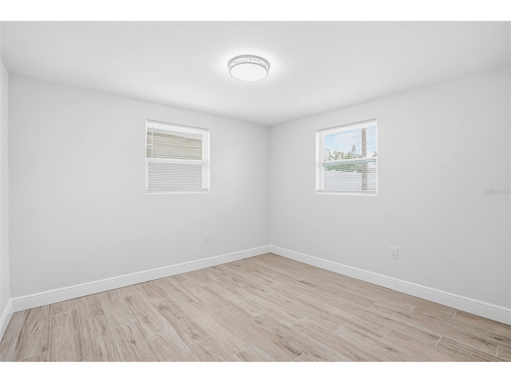 1018 Landau Street Holiday FL 34690 TB8508877 image23