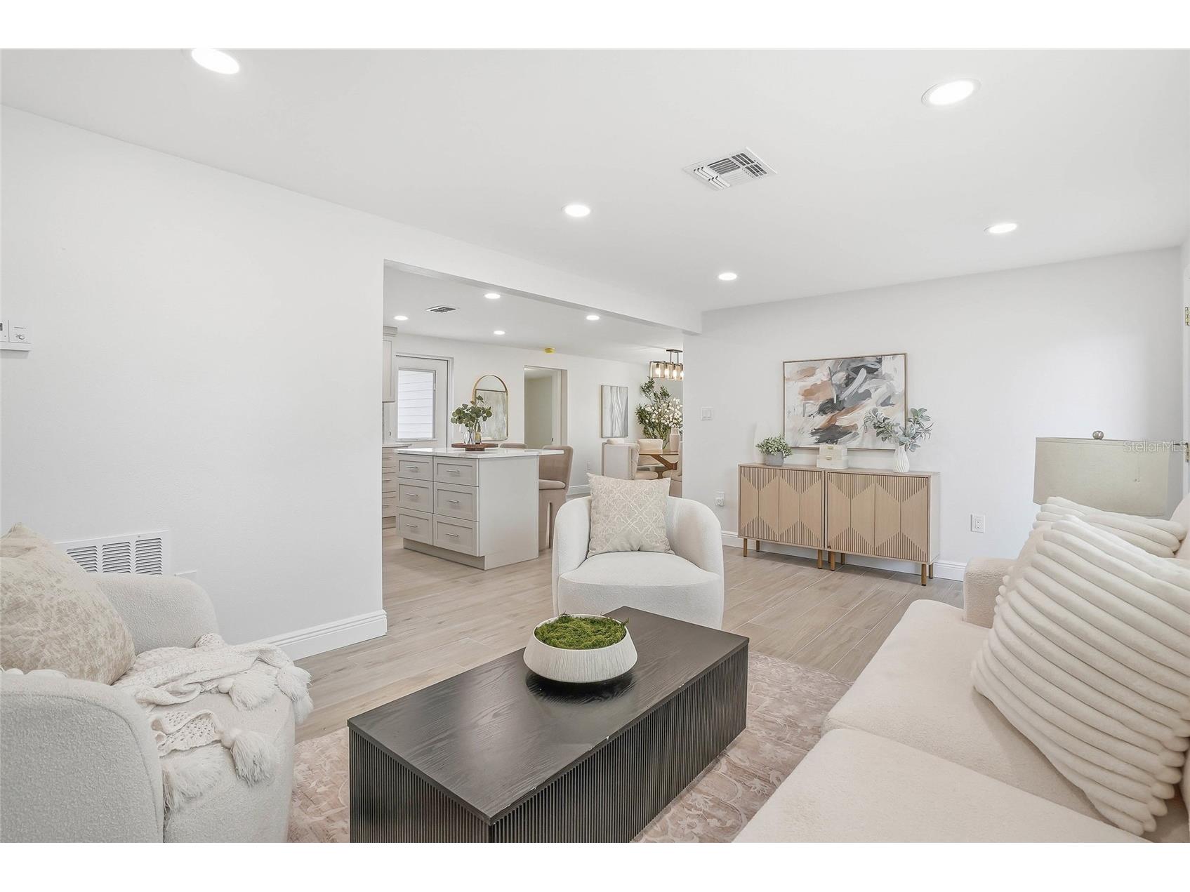 1018 Landau Street Holiday FL 34690 TB8508877 image4