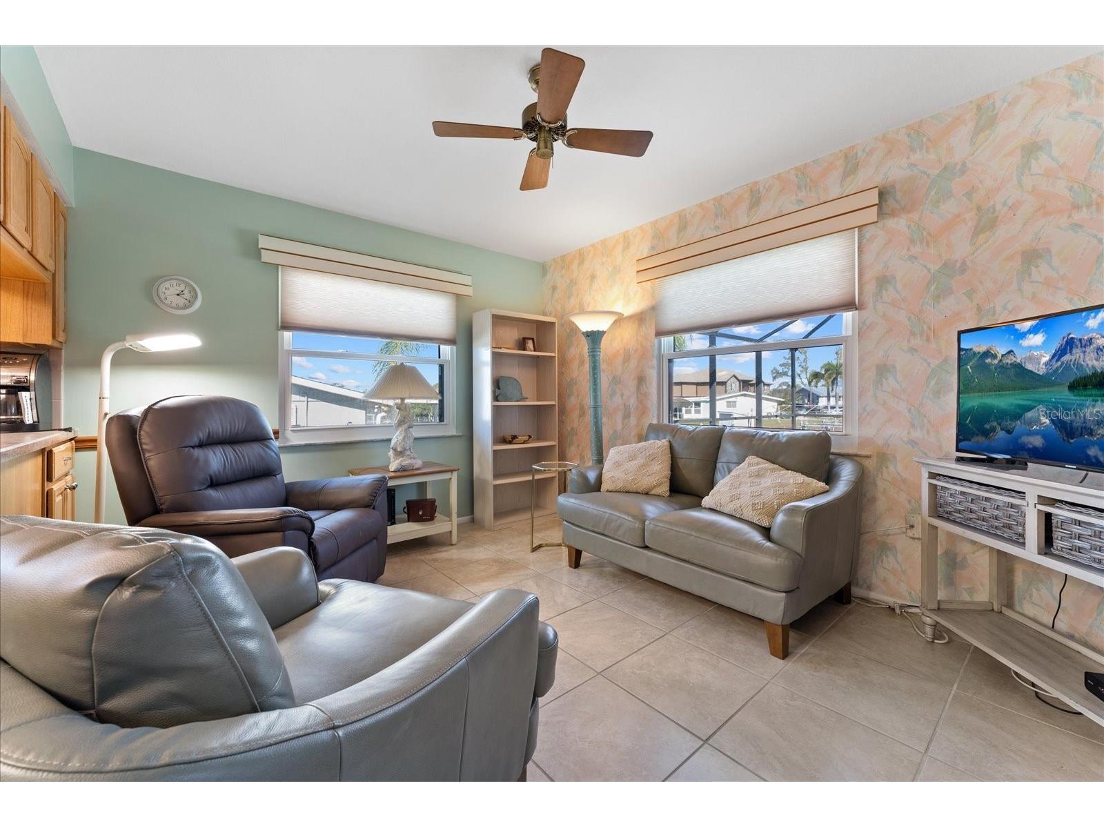 1018 Lee Street Englewood FL 34224 A4661473 image17