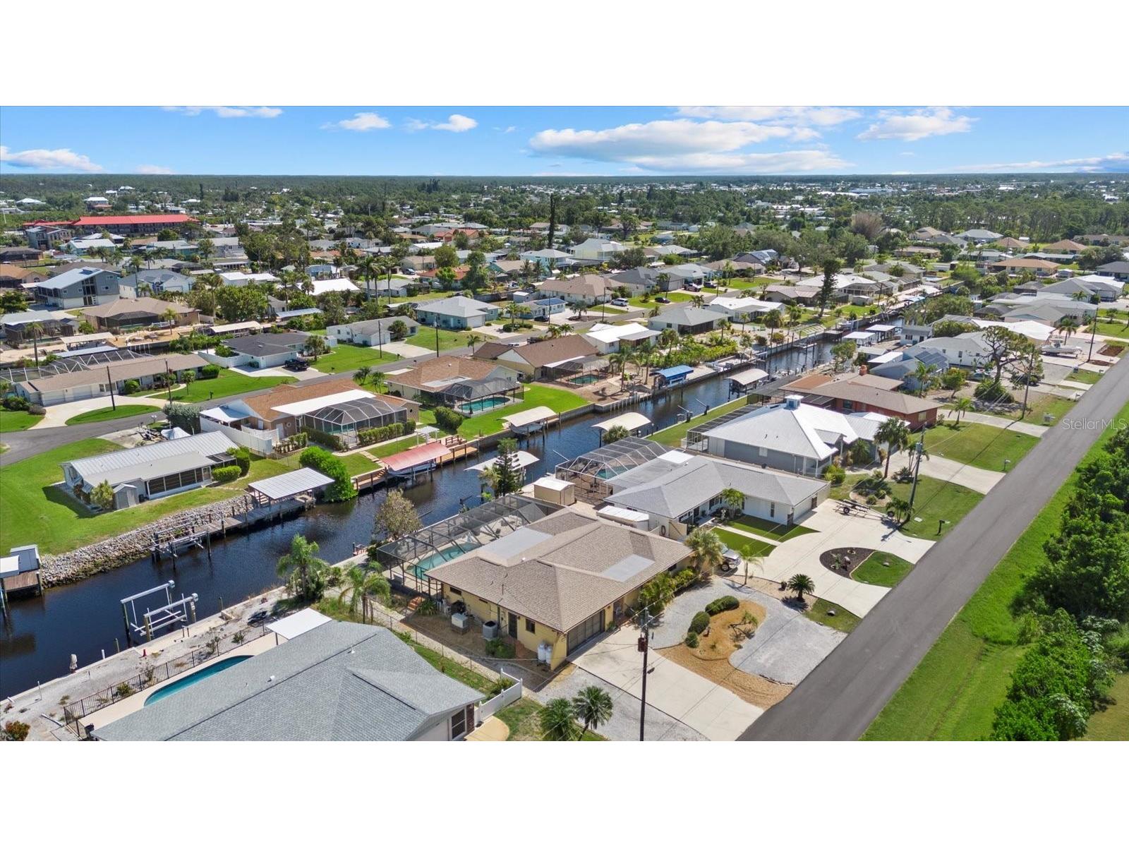 1018 Lee Street Englewood FL 34224 A4661473 image40