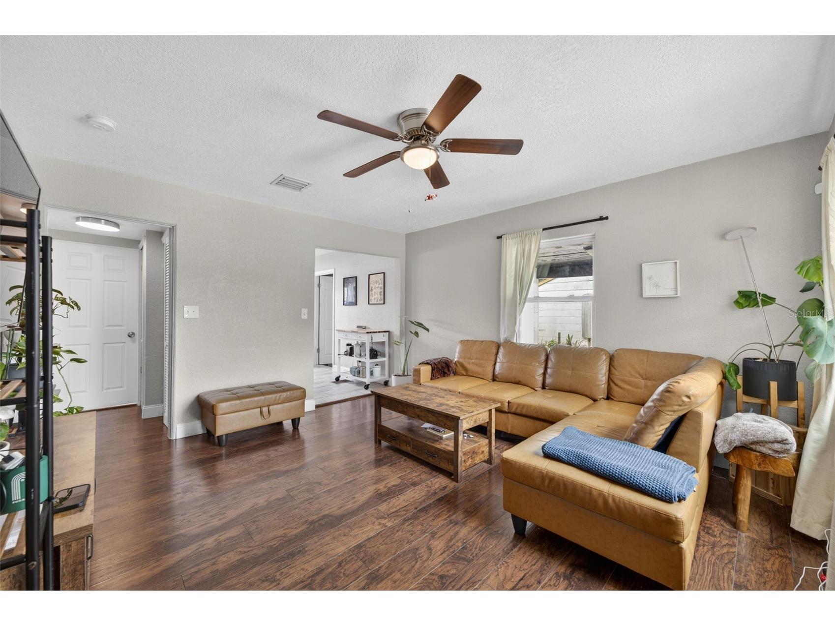 1018 Mack Avenue Orlando FL 32805 O6413495 image5