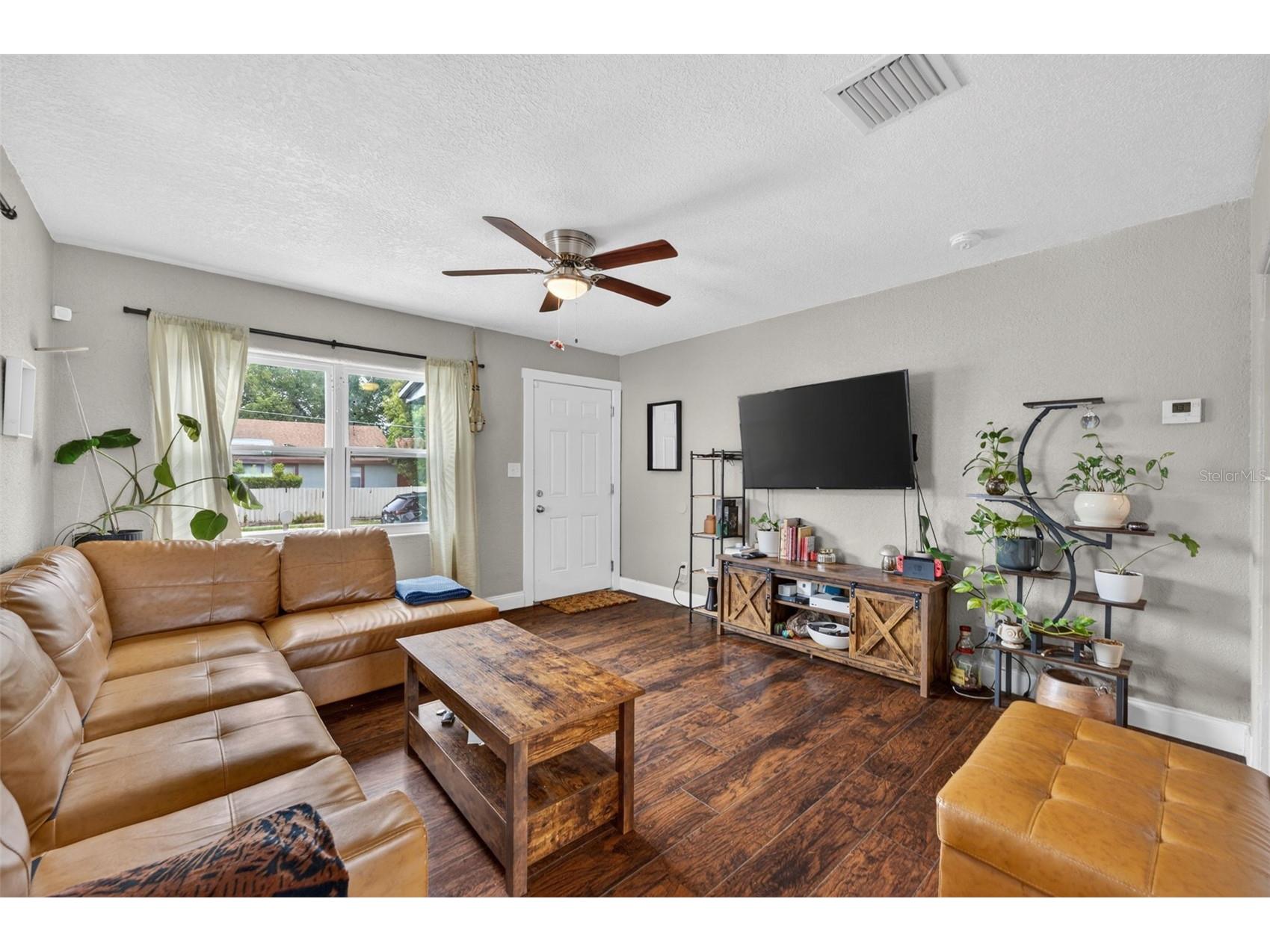 1018 Mack Avenue Orlando FL 32805 O6413495 image8