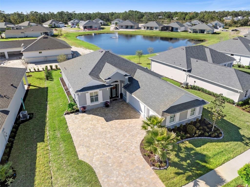 1018 Megano Boulevard Deland FL 32724 V4945914 image1