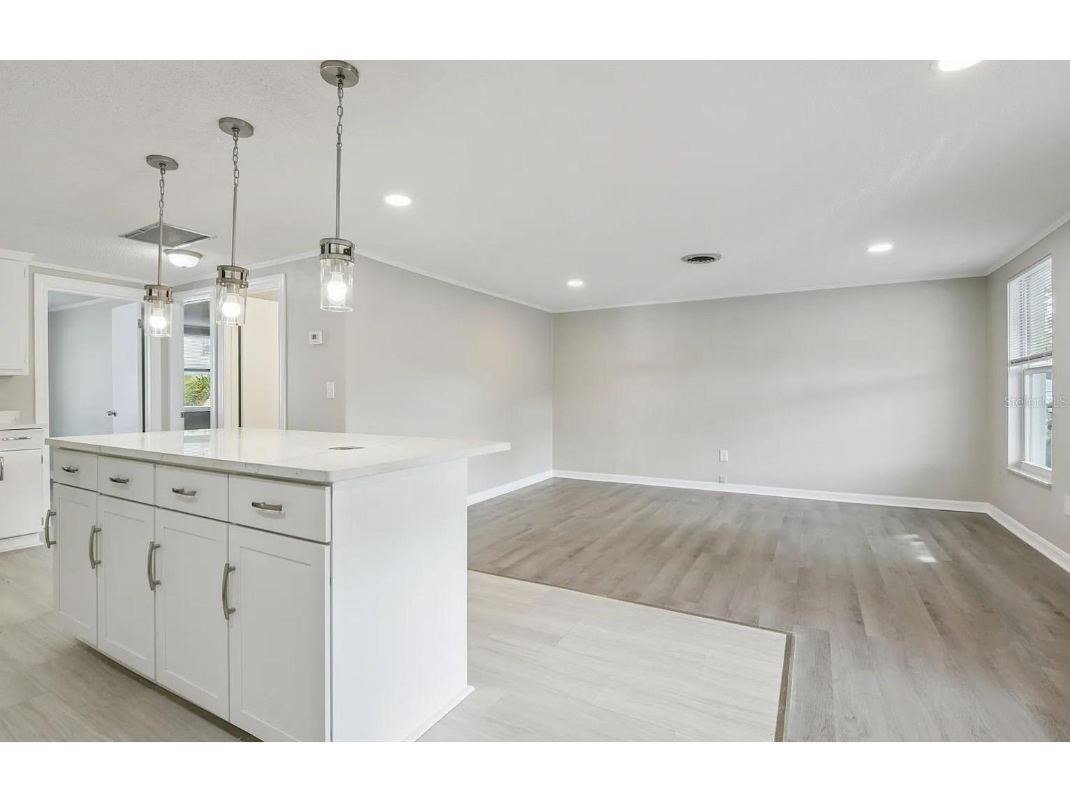 1018 Osprey Court Dunedin FL 34698 A4681511 image3