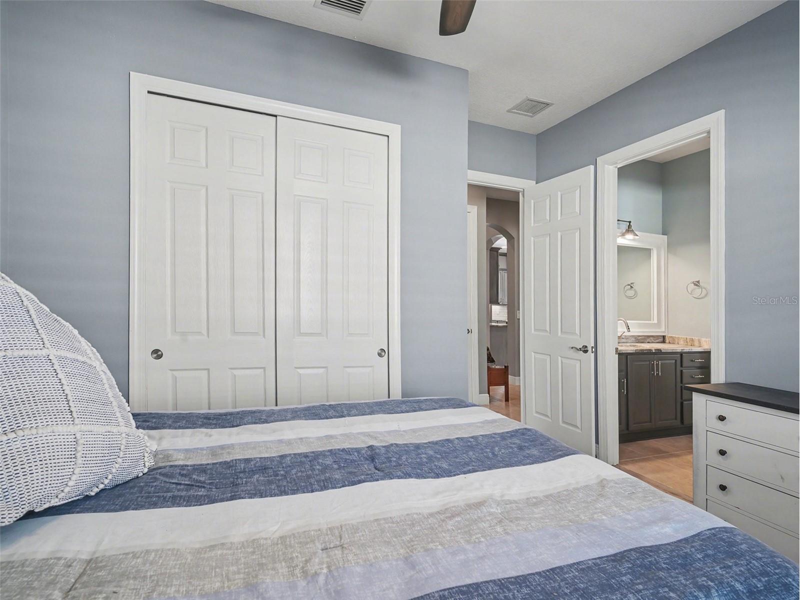 1018 Overlook Court Bradenton FL 34208 A4690257 image17