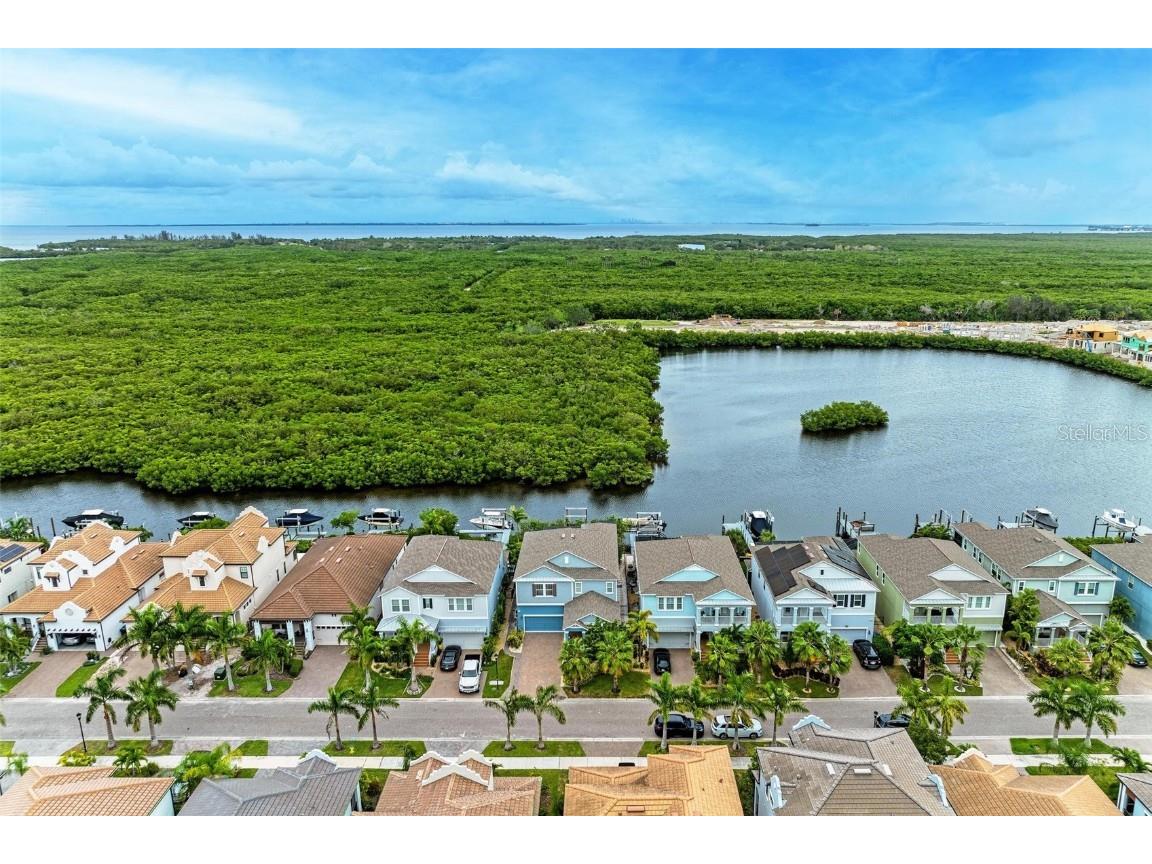 1018 Seagrape Drive Ruskin FL 33570 A4584128 image1