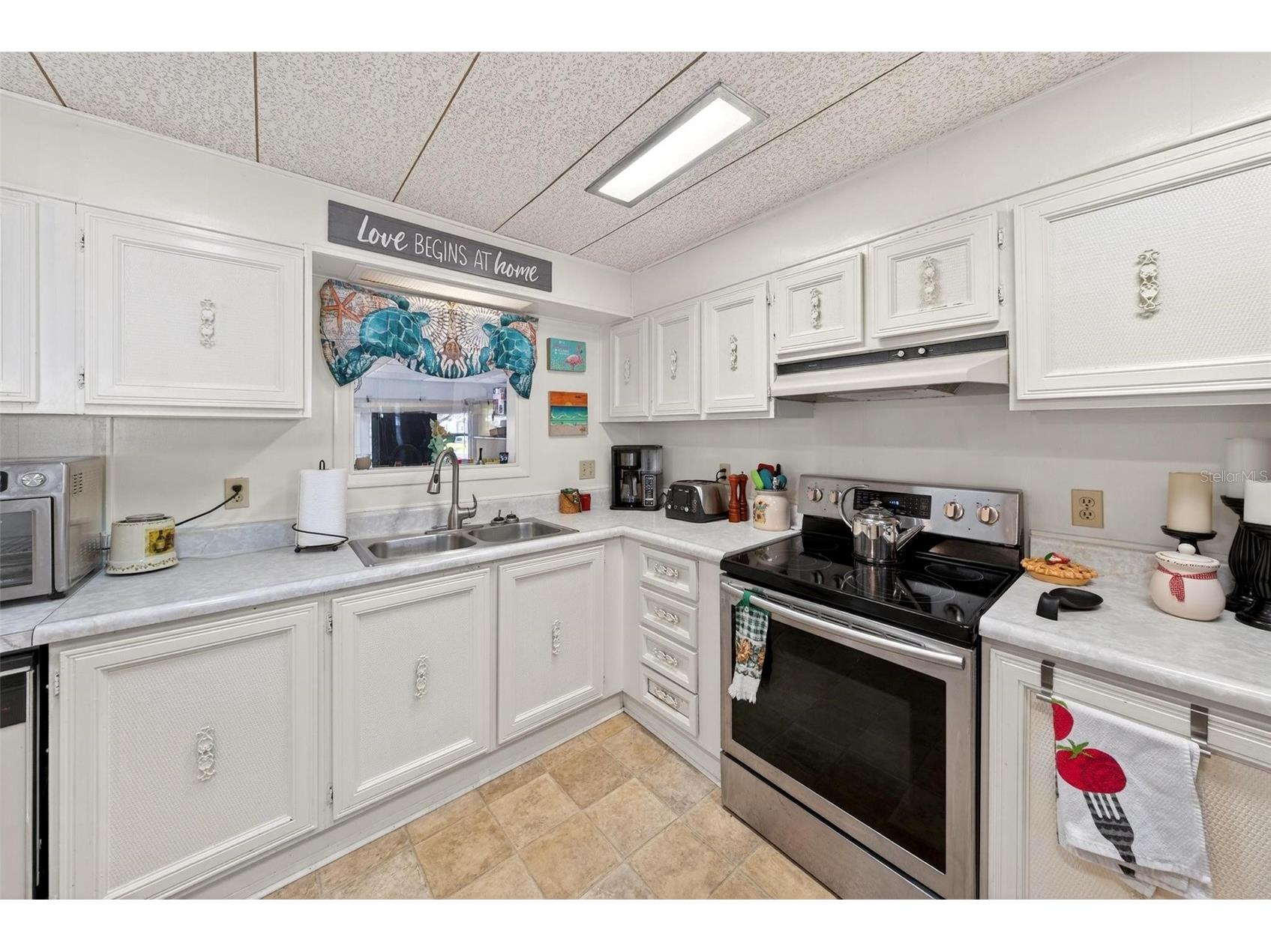 1018 Southland Drive Tavares FL 32778 - HARRIS CHAIN OF LAKES G5107639 image12