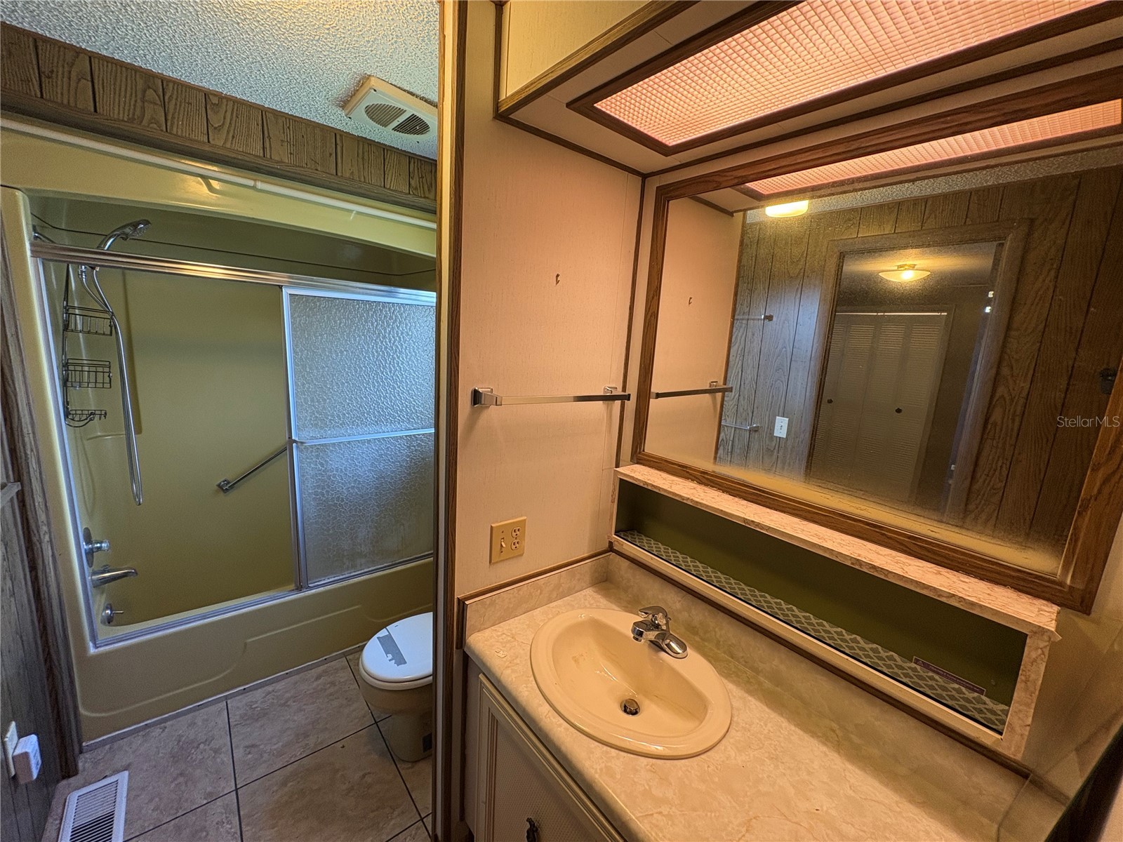 1018 Southland Drive Tavares FL 32778 - HARRIS CHAIN OF LAKES G5107639 image35