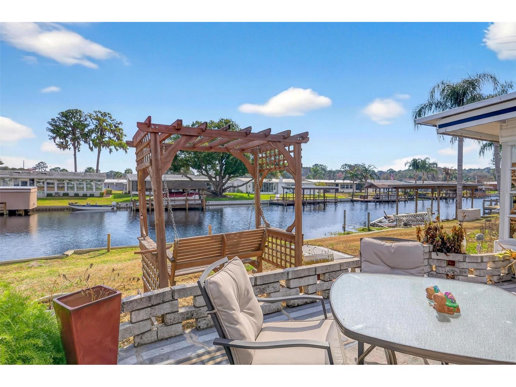 1018 Southland Drive Tavares FL 32778 - HARRIS CHAIN OF LAKES G5107639 image49