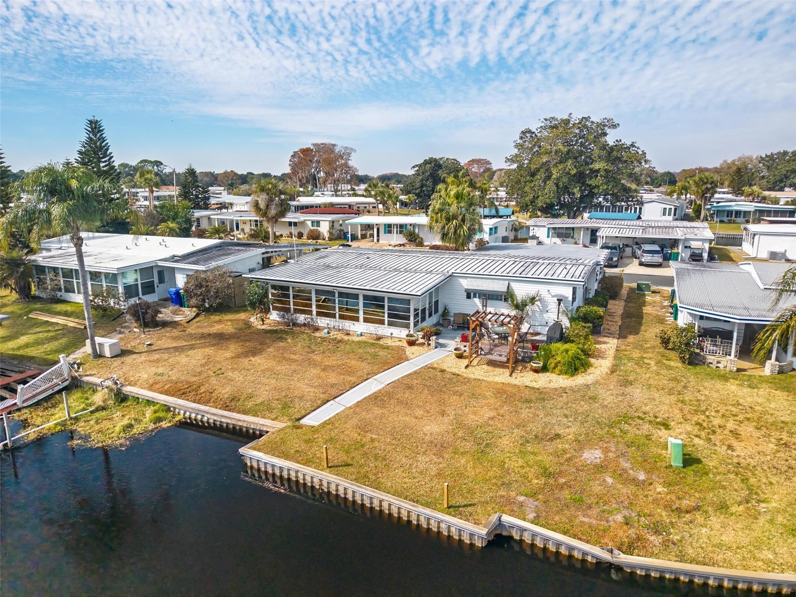 1018 Southland Drive Tavares FL 32778 - HARRIS CHAIN OF LAKES G5107639 image52