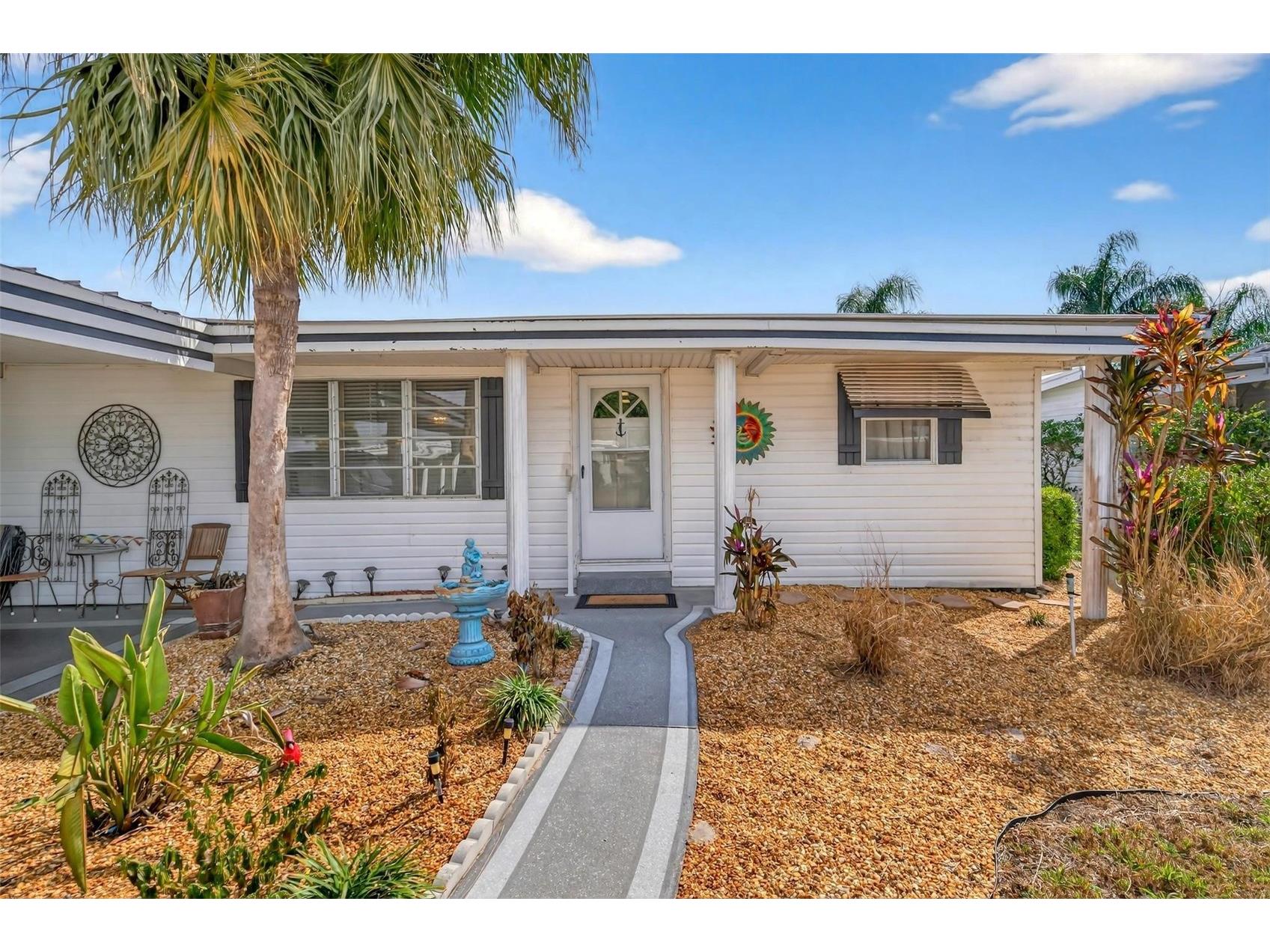 1018 Southland Drive Tavares FL 32778 - HARRIS CHAIN OF LAKES G5107639 image6