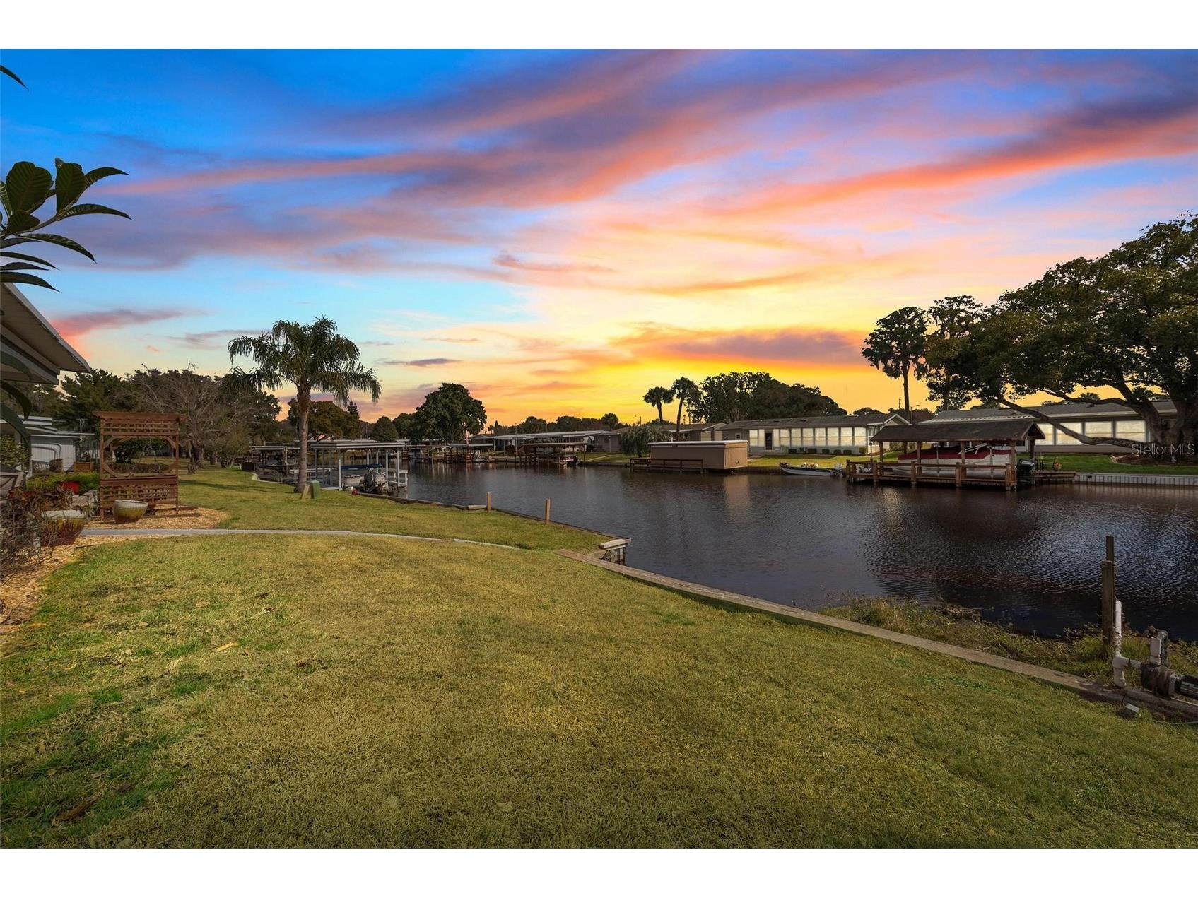 1018 Southland Drive Tavares FL 32778 - HARRIS CHAIN OF LAKES G5107639 image67