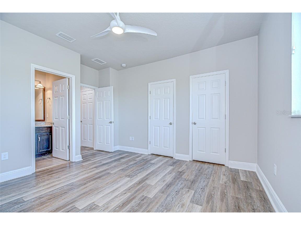 1018 Tracey Ann Loop Seffner FL 33584 TB8440569 image25