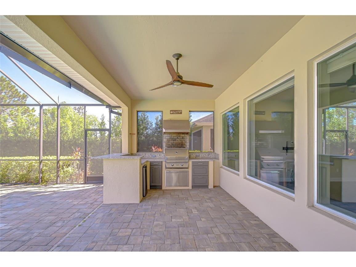 1018 Tracey Ann Loop Seffner FL 33584 TB8440569 image4