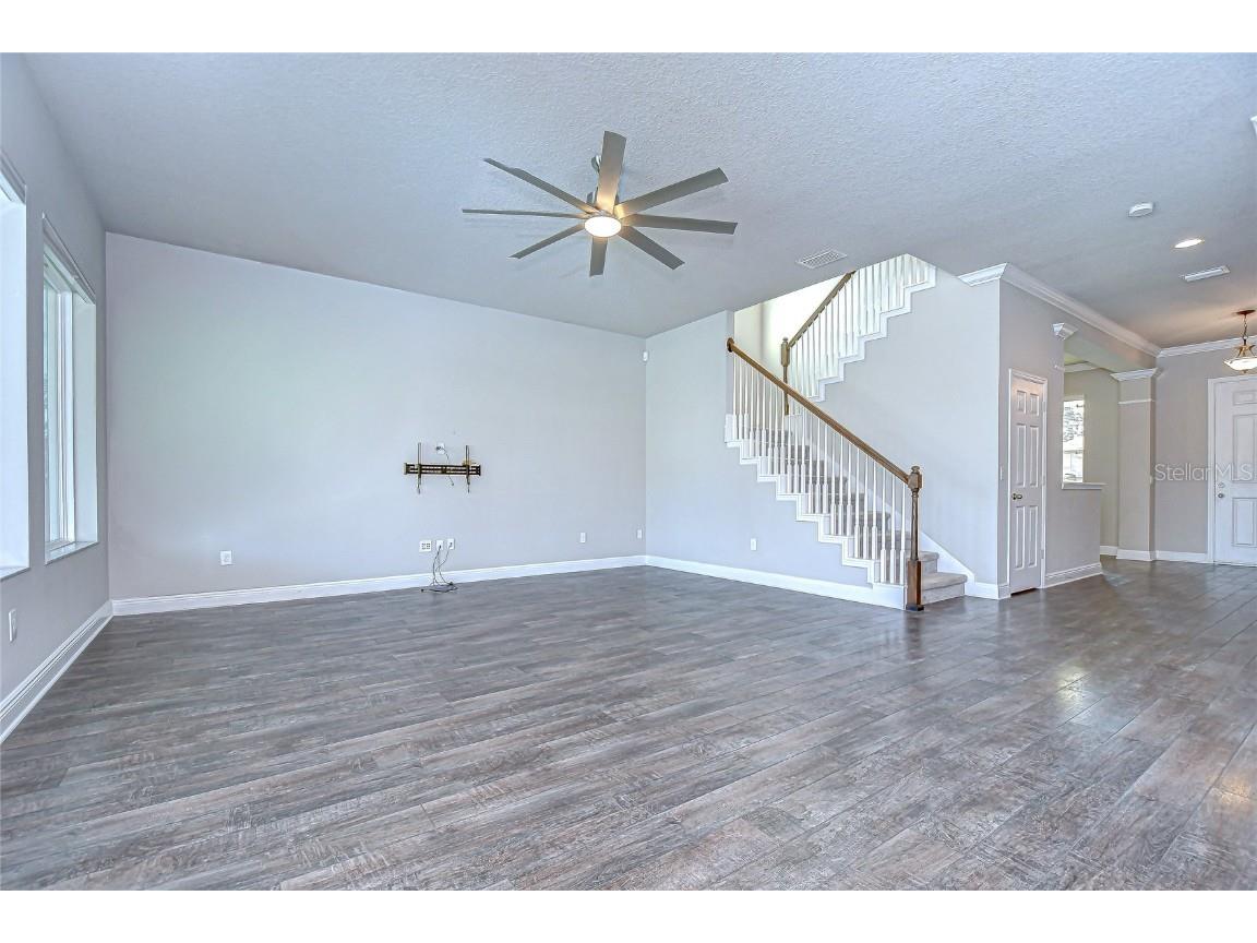 1018 Tracey Ann Loop Seffner FL 33584 TB8440569 image7