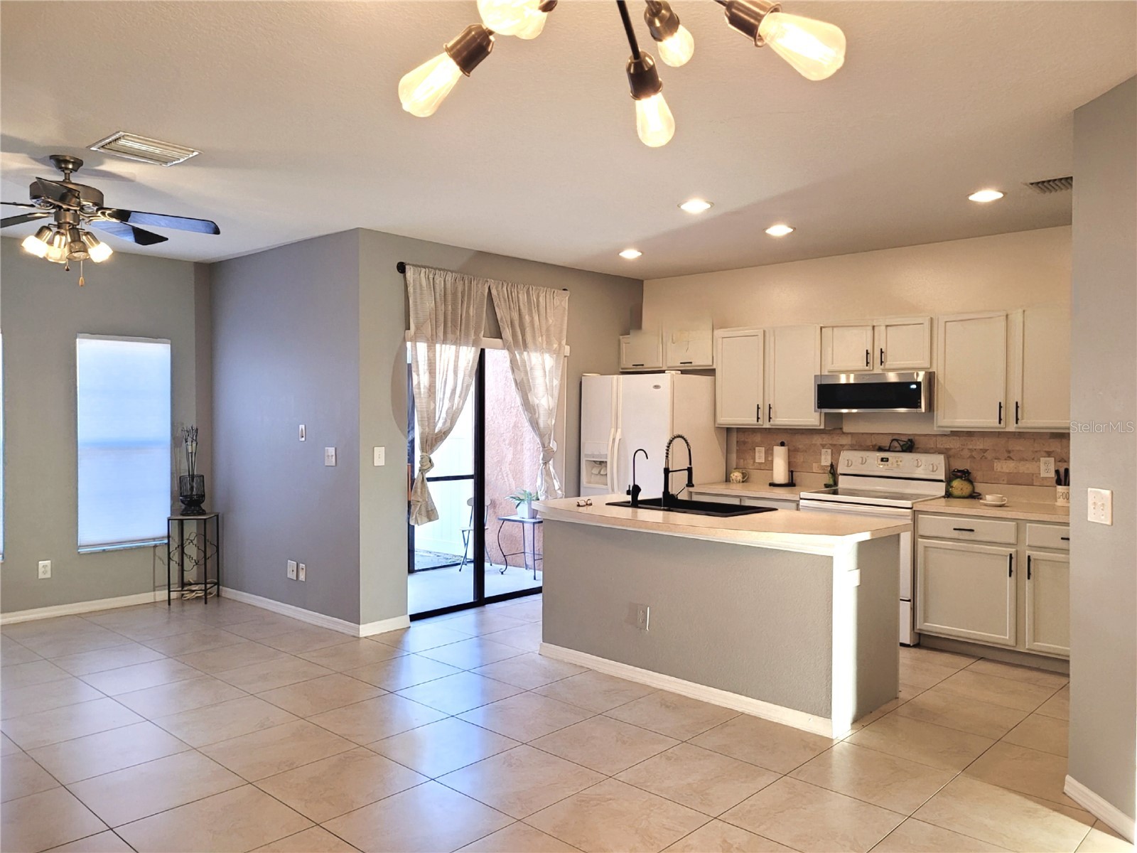 1018 Tullamore Drive Wesley Chapel FL 33543 TB8494224 image20