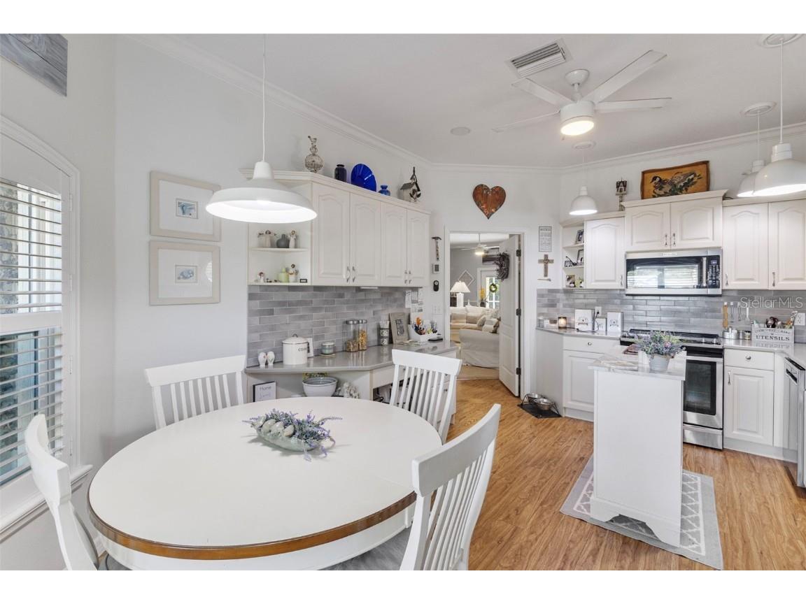 1018 Whitegate Court Sarasota FL 34232 D6143997 image16