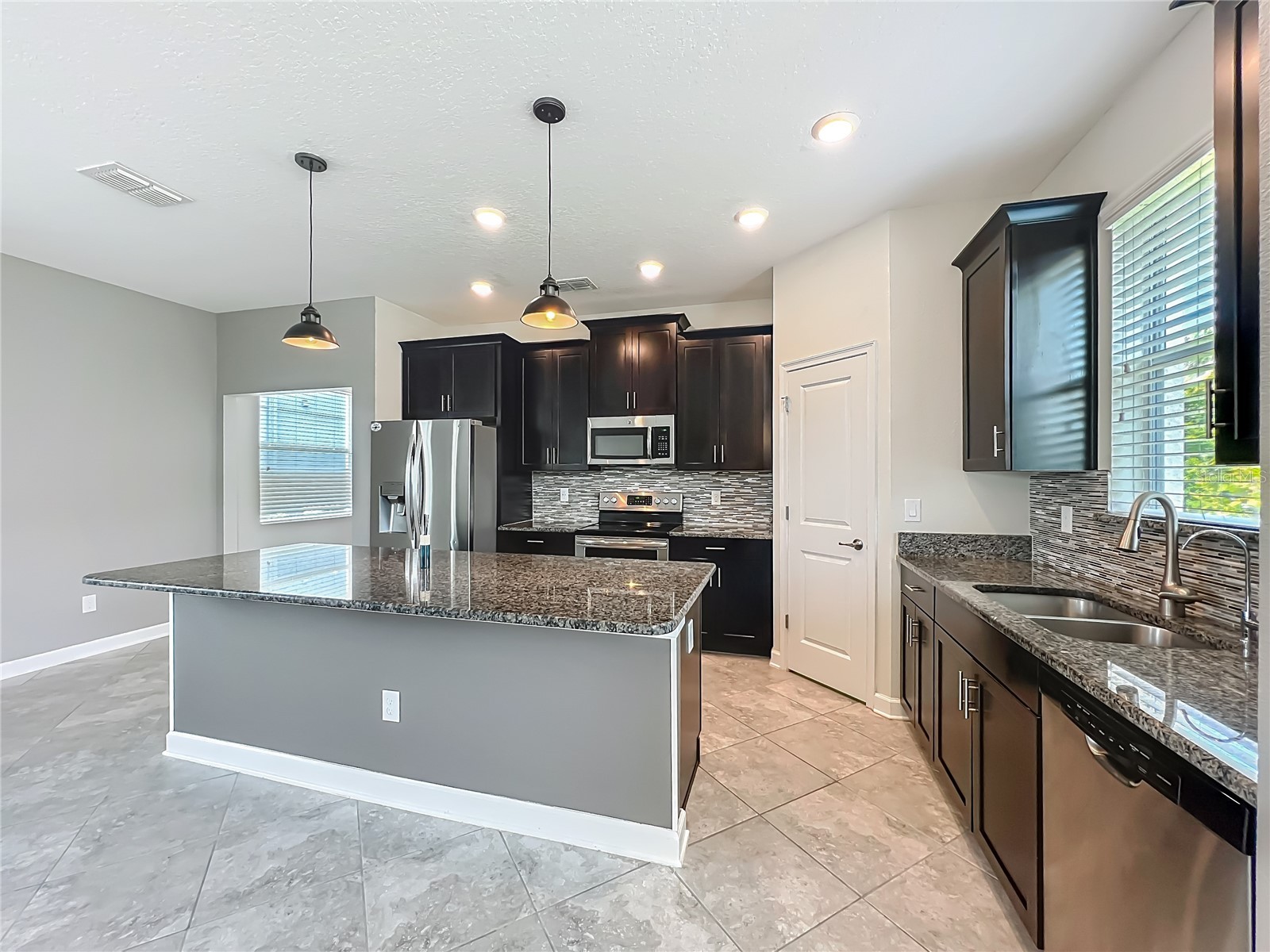 10182 Authors Way Orlando FL 32832 O6326843 image4