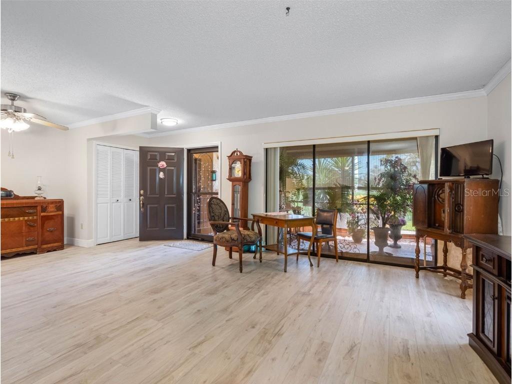 10182 Seminole Island Dr Largo FL 33773 TB8401432 image12