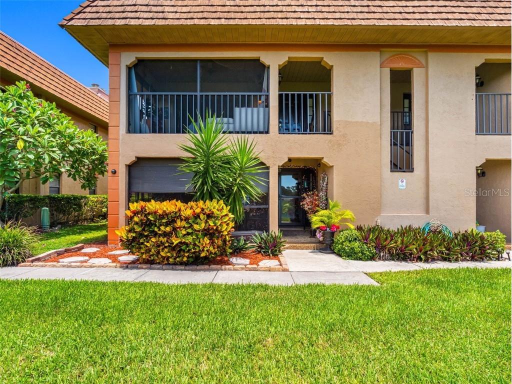 10182 Seminole Island Dr Largo FL 33773 TB8401432 image2