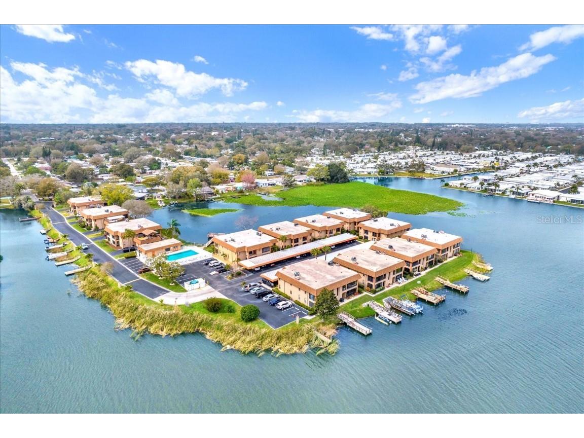 10182 Seminole Island Drive, Largo, FL, 33773 MLS U8230602 Edina