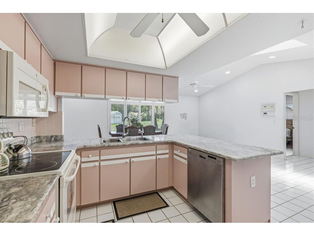 10186 Sleepy Willow Court Spring Hill FL 34608 TB8517714 image8