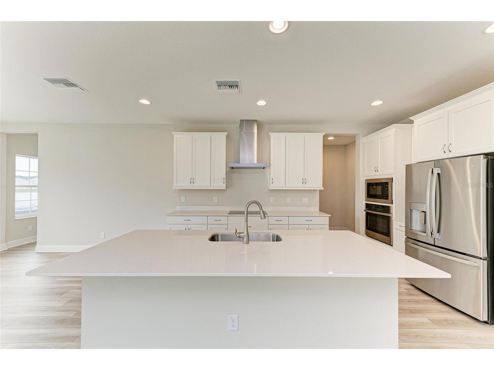 10186 Surrey Rose Drive San Antonio FL 33576 TB8456830 image12