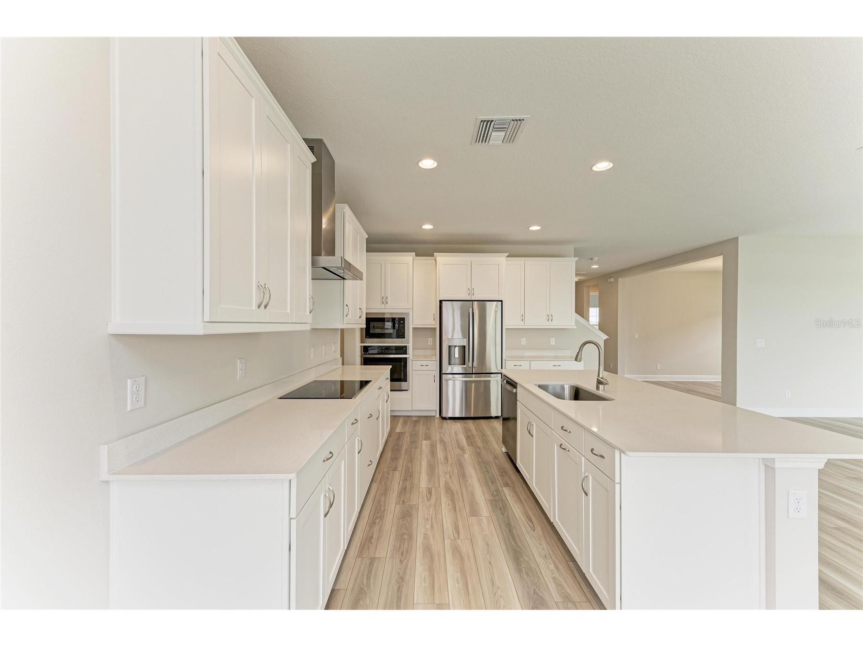 10186 Surrey Rose Drive San Antonio FL 33576 TB8456830 image13