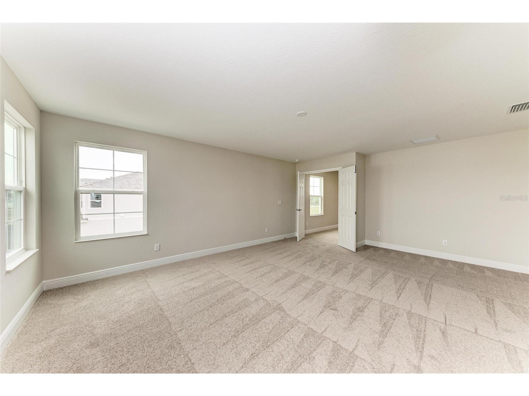 10186 Surrey Rose Drive San Antonio FL 33576 TB8456830 image6