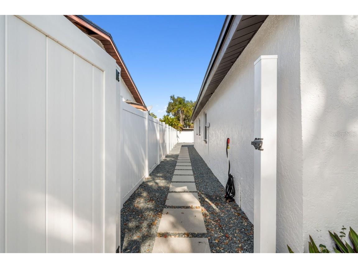 10187 122nd Avenue Largo FL 33773 TB8442007 image46