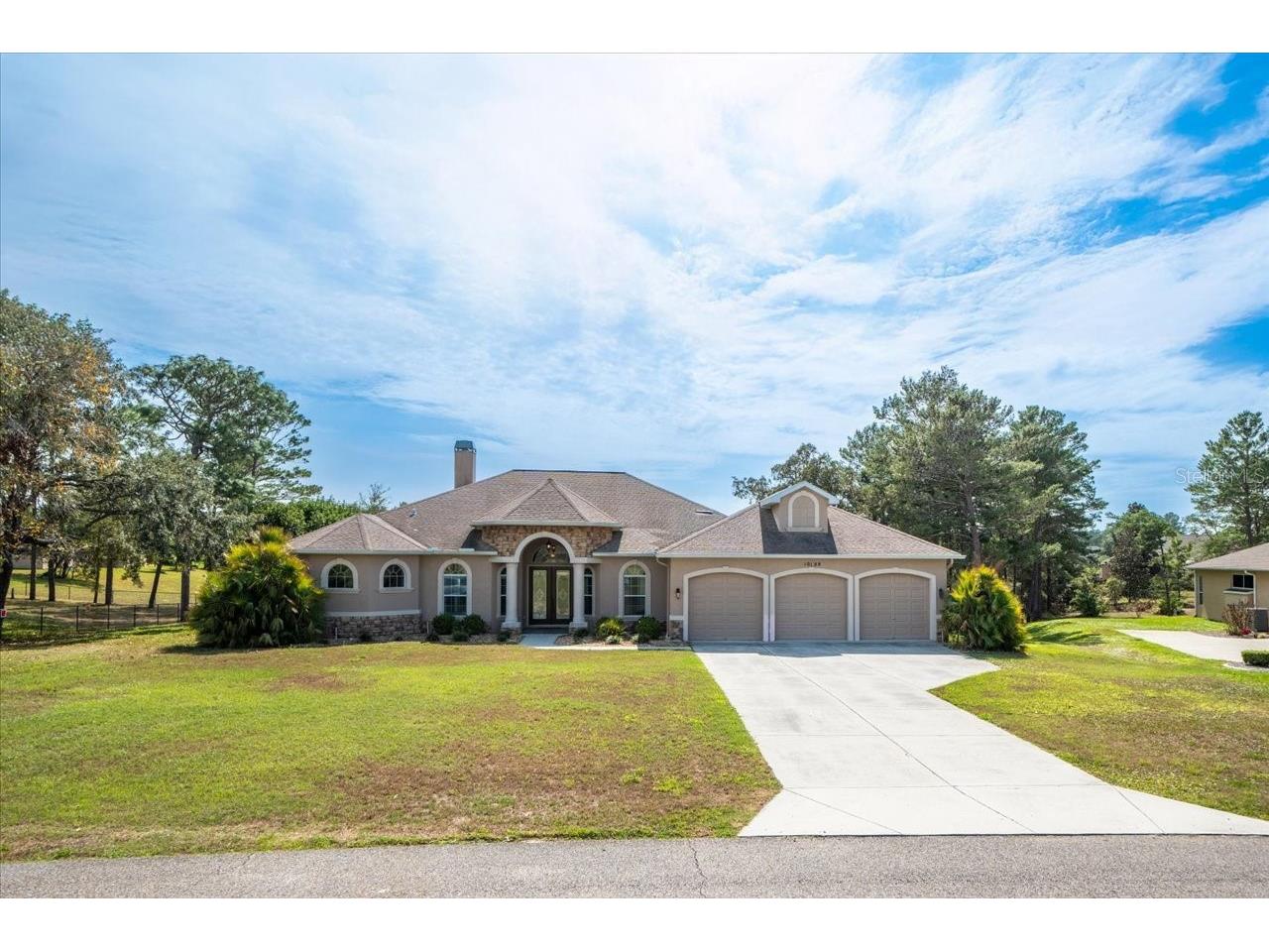 10188 Whisper Ridge Trail Trail Weeki Wachee FL 34613 W7872725 image1