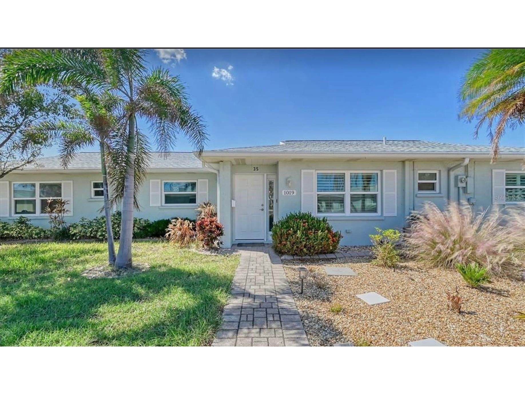1019 Beach Manor Center #35 Venice FL 34285 A4683639 image1