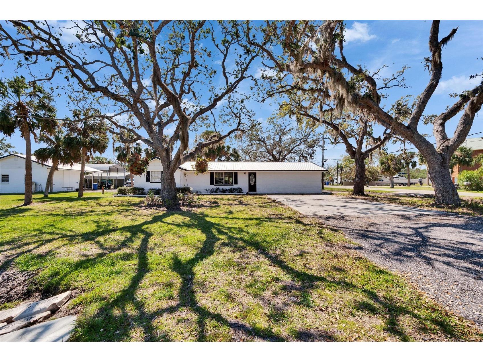 1019 Canal Street Ruskin FL 33570 - TAMPA BAY/LITTLE MANATEE RIVER TB8356612 image3