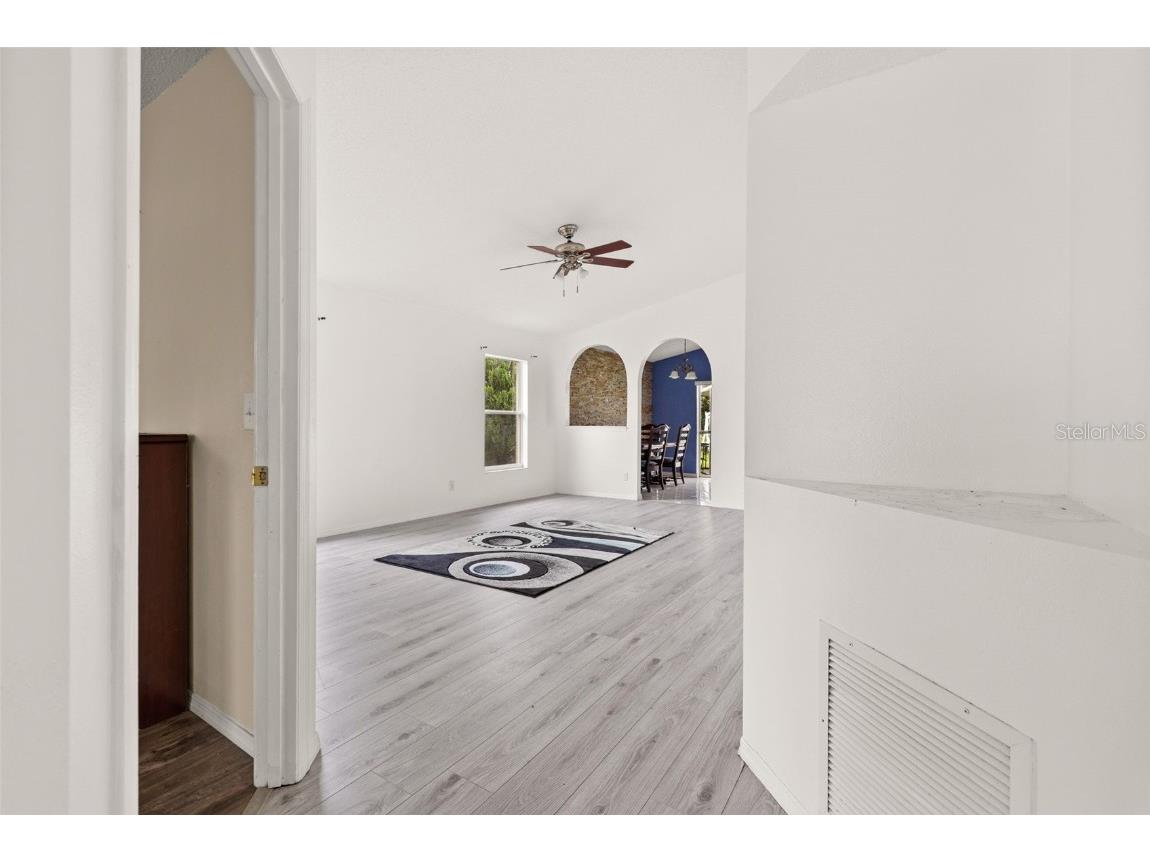 1019 Great Shady Lane Orlando FL 32825 TB8436975 image23