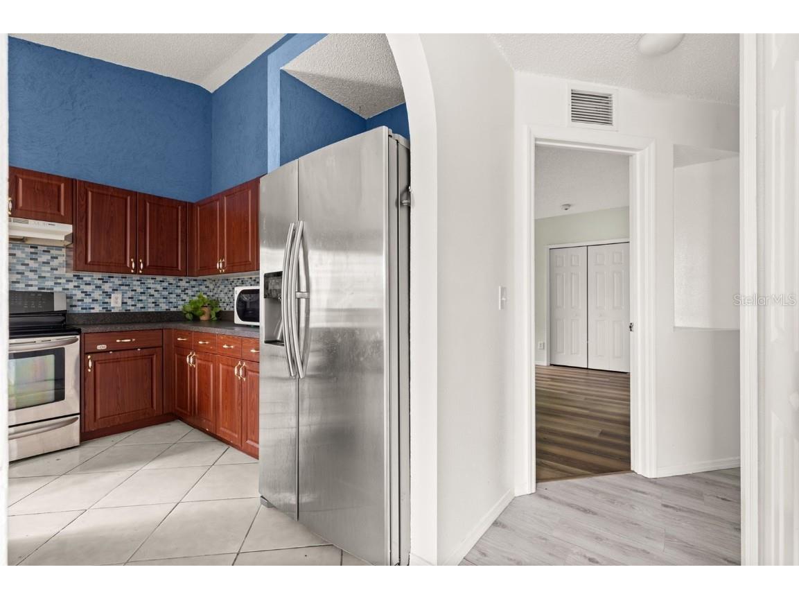 1019 Great Shady Lane Orlando FL 32825 TB8436975 image6