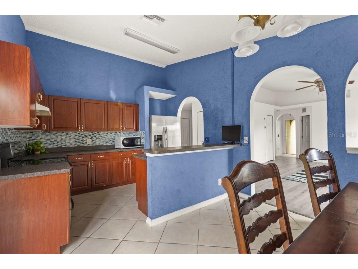 1019 Great Shady Lane Orlando FL 32825 TB8436975 image7