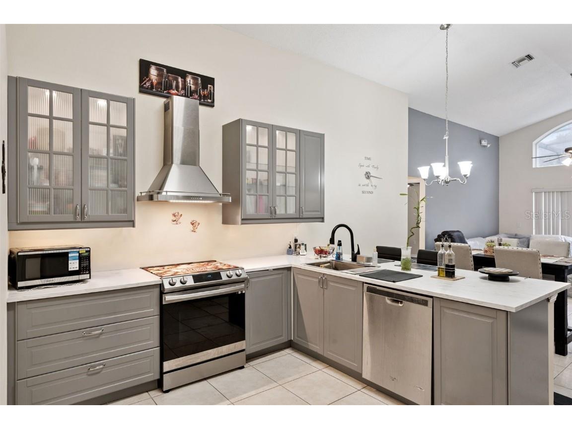 1019 Lake Berkley Drive Kissimmee FL 34746 O6367556 image13