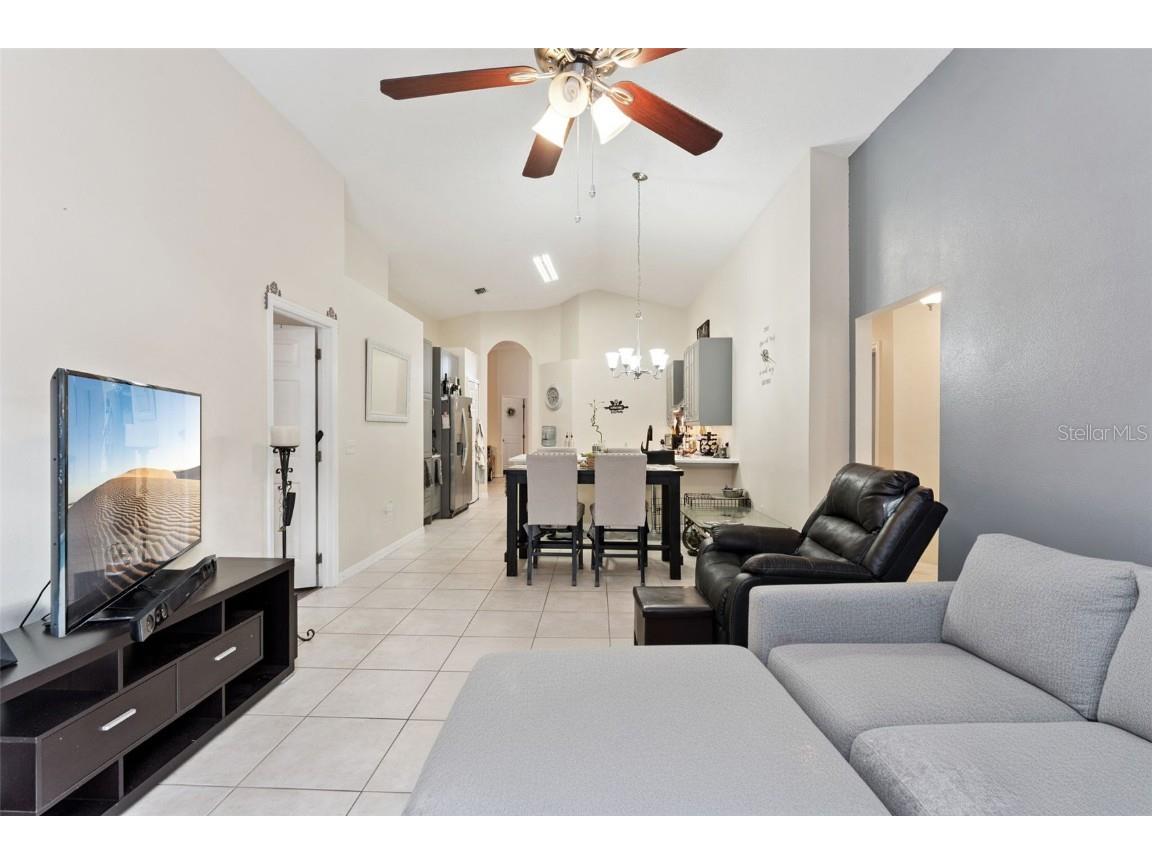 1019 Lake Berkley Drive Kissimmee FL 34746 O6367556 image8