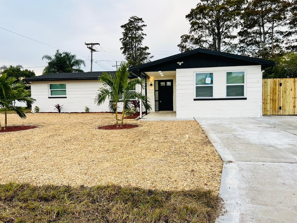 1019 Landau Street Holiday FL 34690 TB8334805 image1