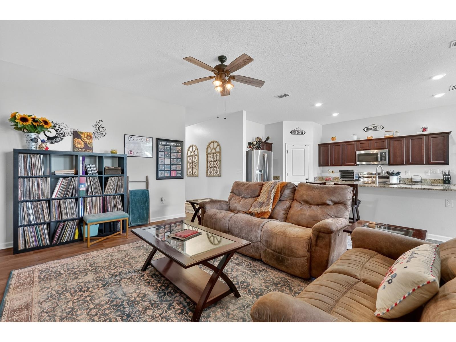 1019 Landing Lane Deltona FL 32738 V4948356 image13