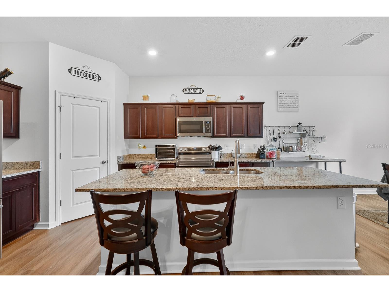 1019 Landing Lane Deltona FL 32738 V4948356 image23