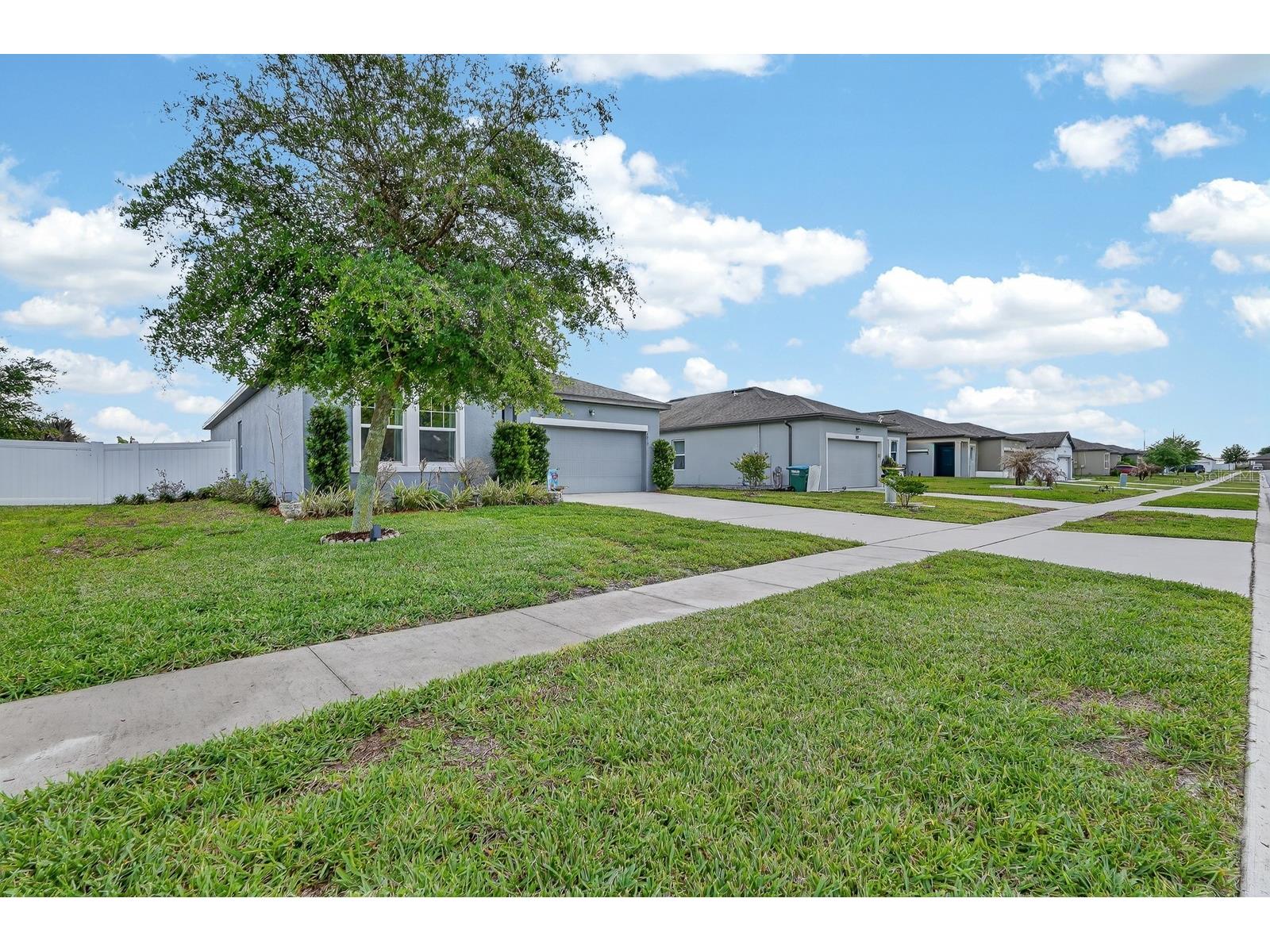 1019 Landing Lane Deltona FL 32738 V4948356 image5