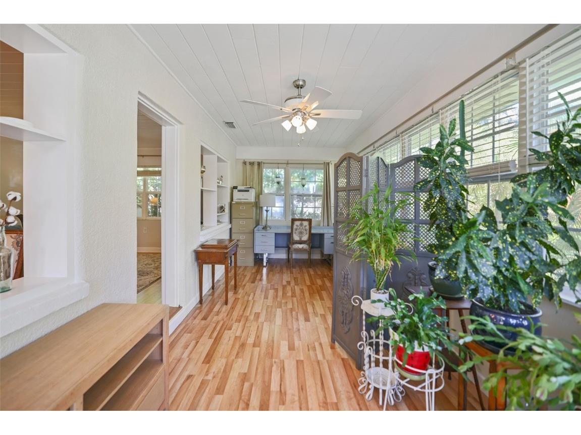 1019 Marine Street Clearwater FL 33755 TB8437959 image4