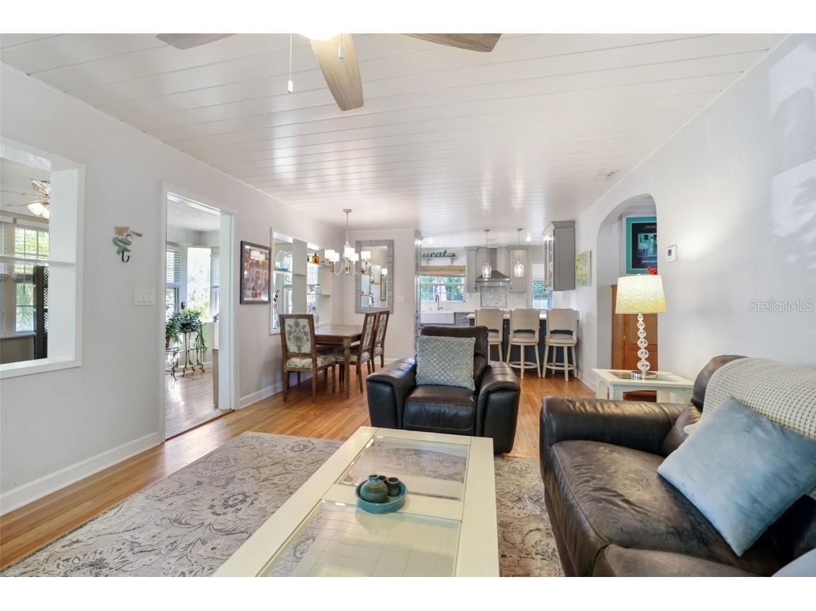 1019 Marine Street Clearwater FL 33755 TB8437959 image5