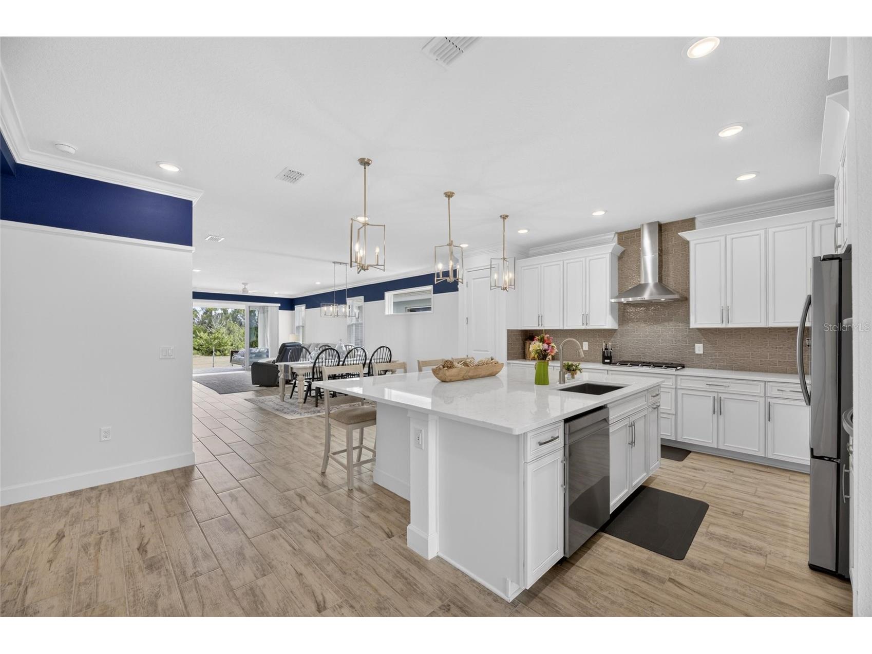 1019 Signet Drive Apollo Beach FL 33572 TB8503882 image12