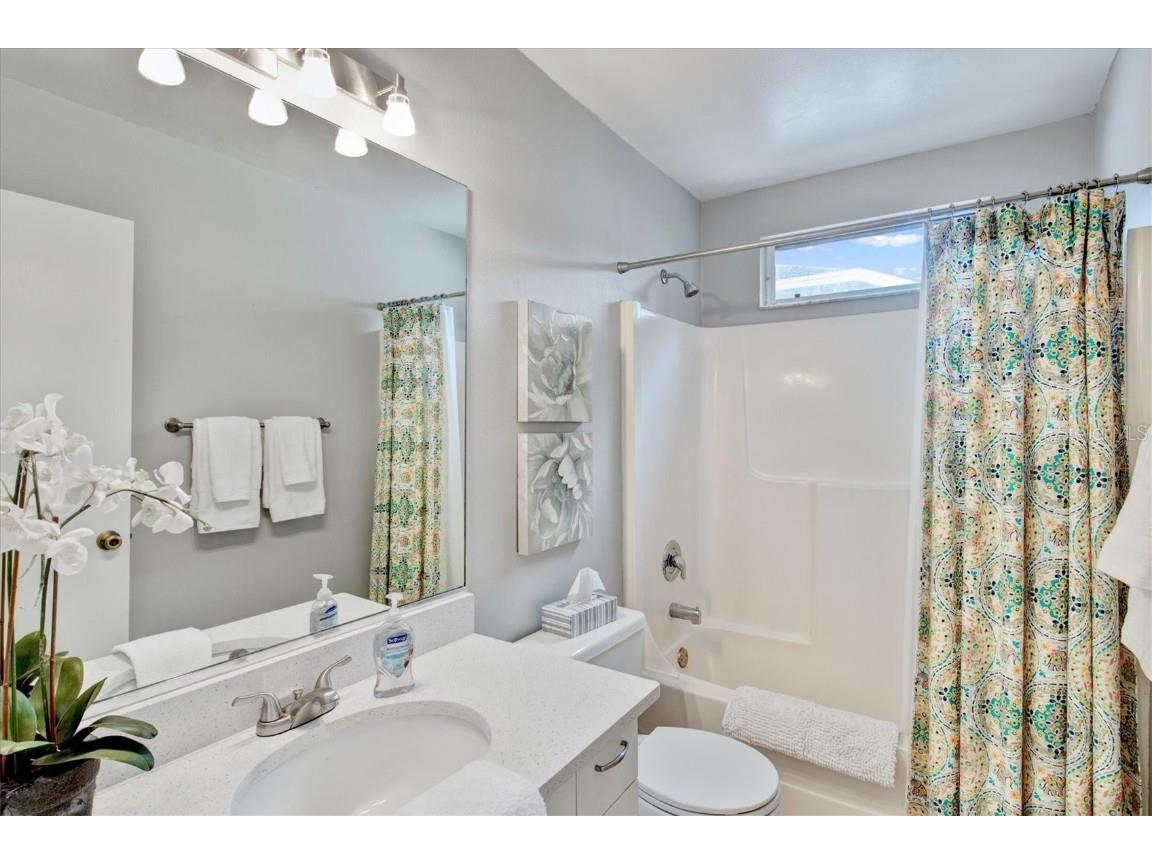 1019 Snead Avenue Sarasota FL 34237 A4510442 image23