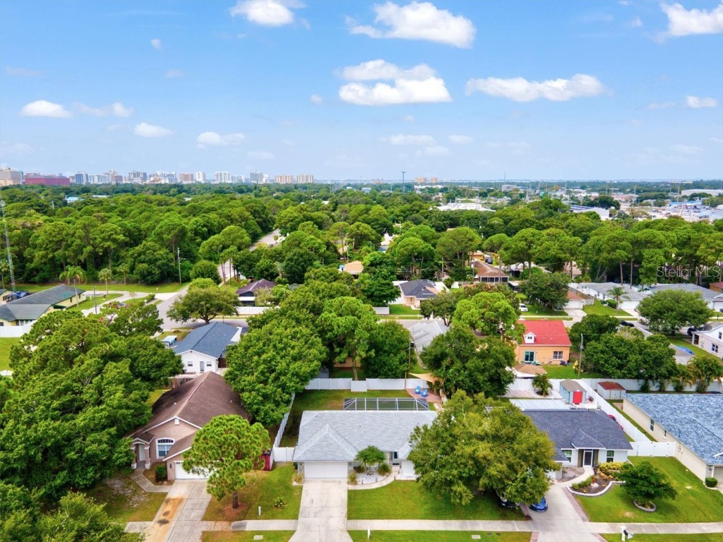 1019 Snead Avenue Sarasota FL 34237 A4510442 image37