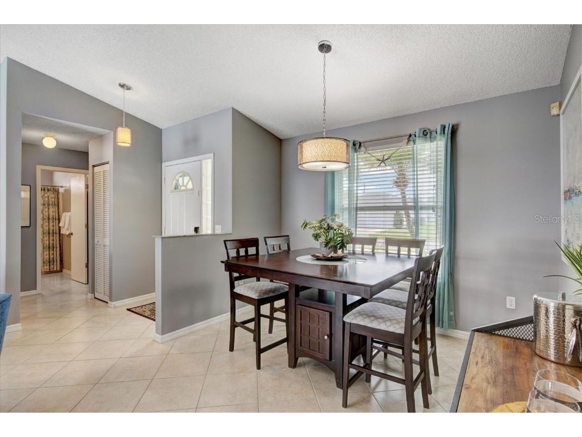 1019 Snead Avenue Sarasota FL 34237 A4510442 image4