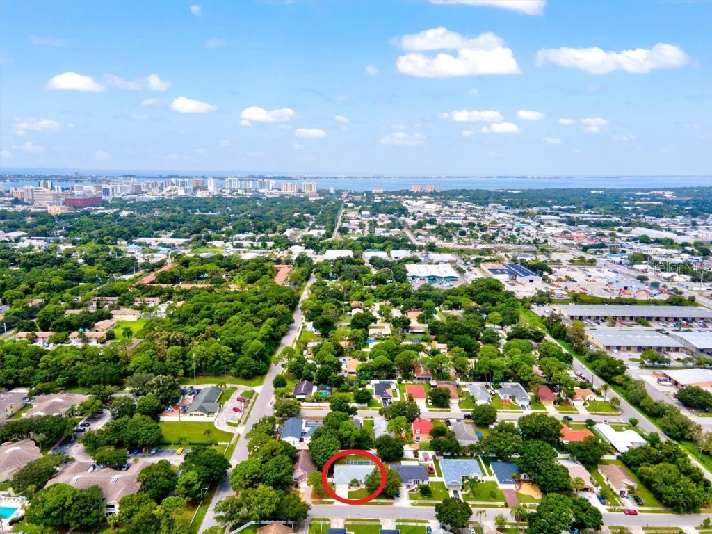 1019 Snead Avenue Sarasota FL 34237 A4510442 image44