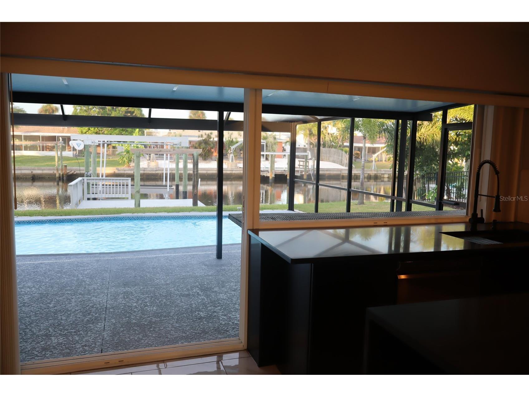 1019 Spindle Palm Way Apollo Beach FL 33572 TB8514547 image39